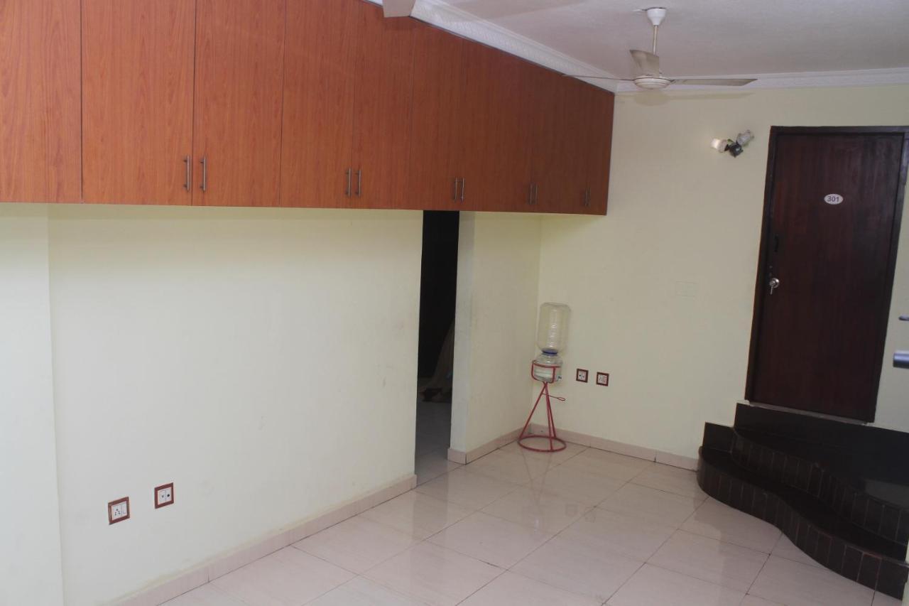 Skyry Hotels T Nagar チェンナイ エクステリア 写真