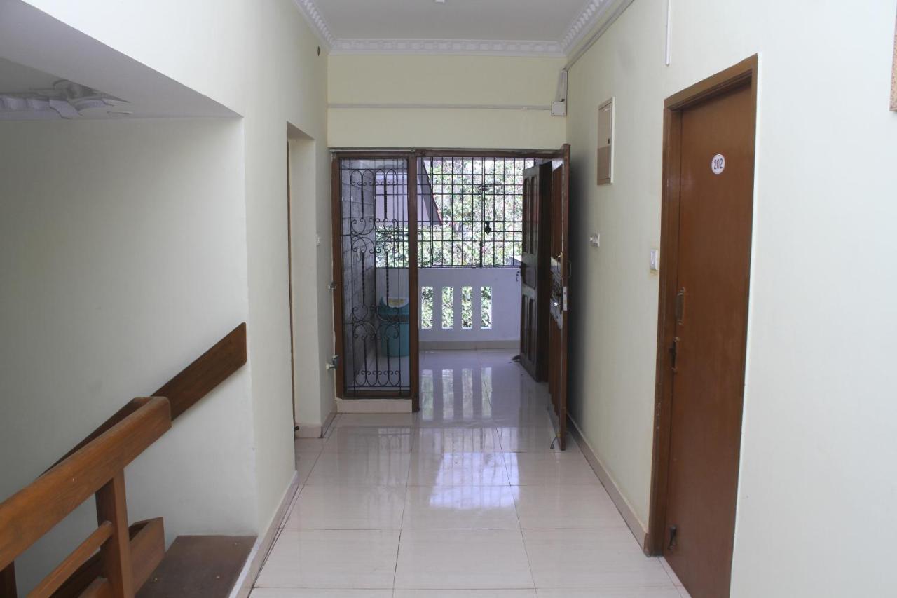 Skyry Hotels T Nagar チェンナイ エクステリア 写真