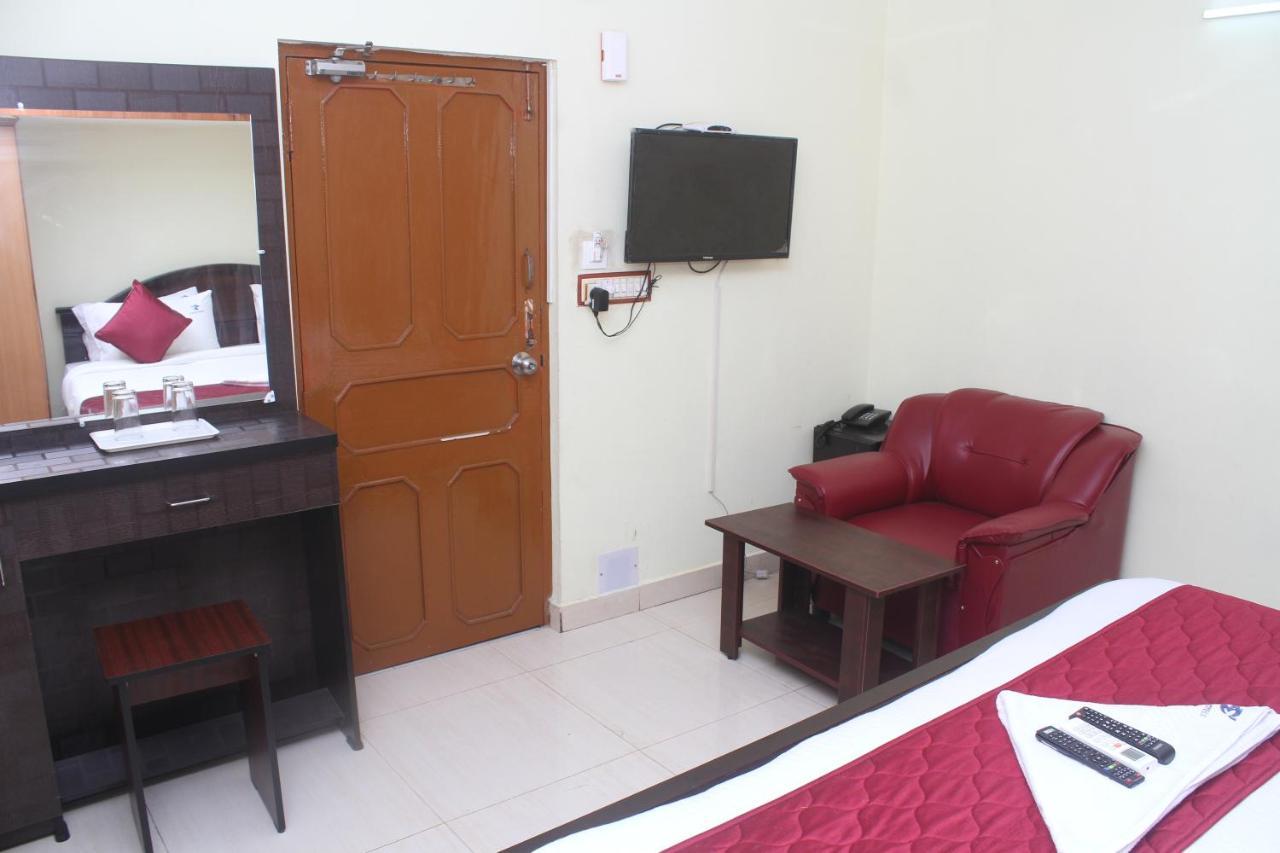 Skyry Hotels T Nagar チェンナイ エクステリア 写真