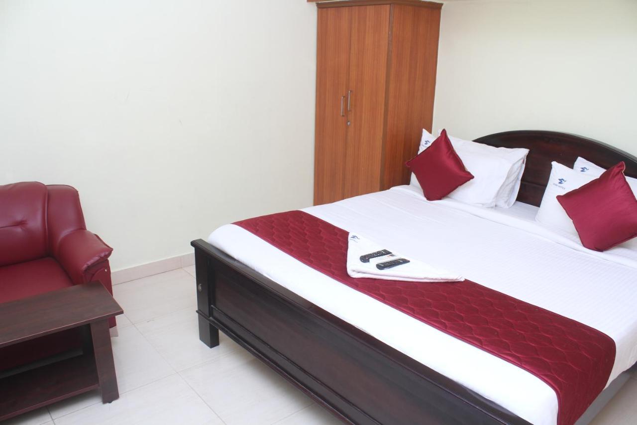 Skyry Hotels T Nagar チェンナイ エクステリア 写真