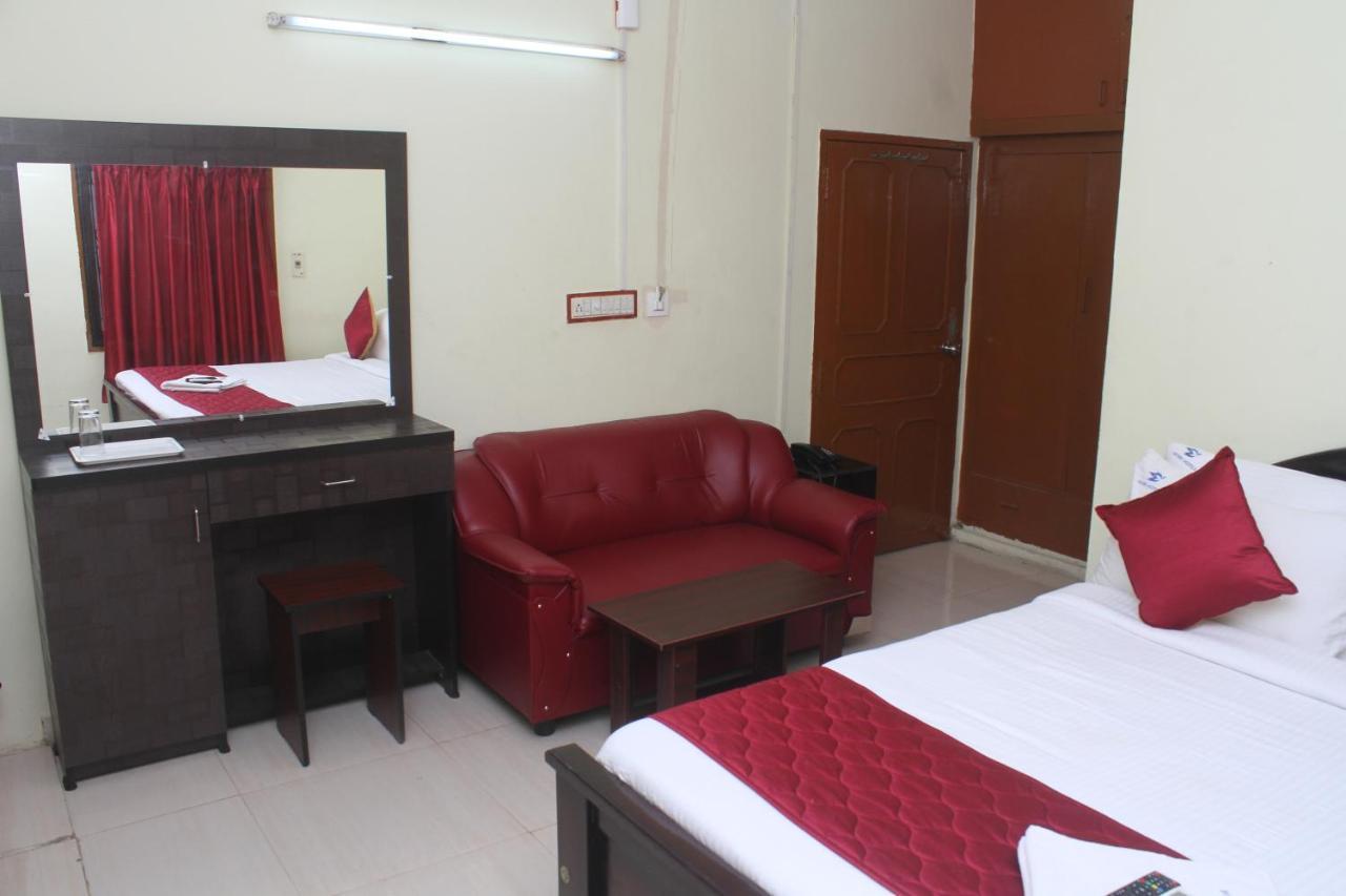Skyry Hotels T Nagar チェンナイ エクステリア 写真