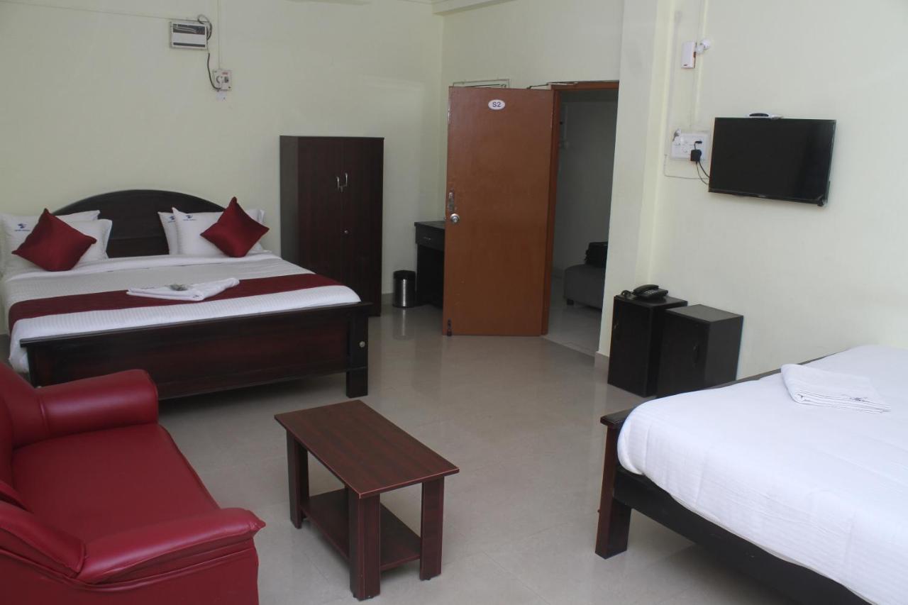 Skyry Hotels T Nagar チェンナイ エクステリア 写真